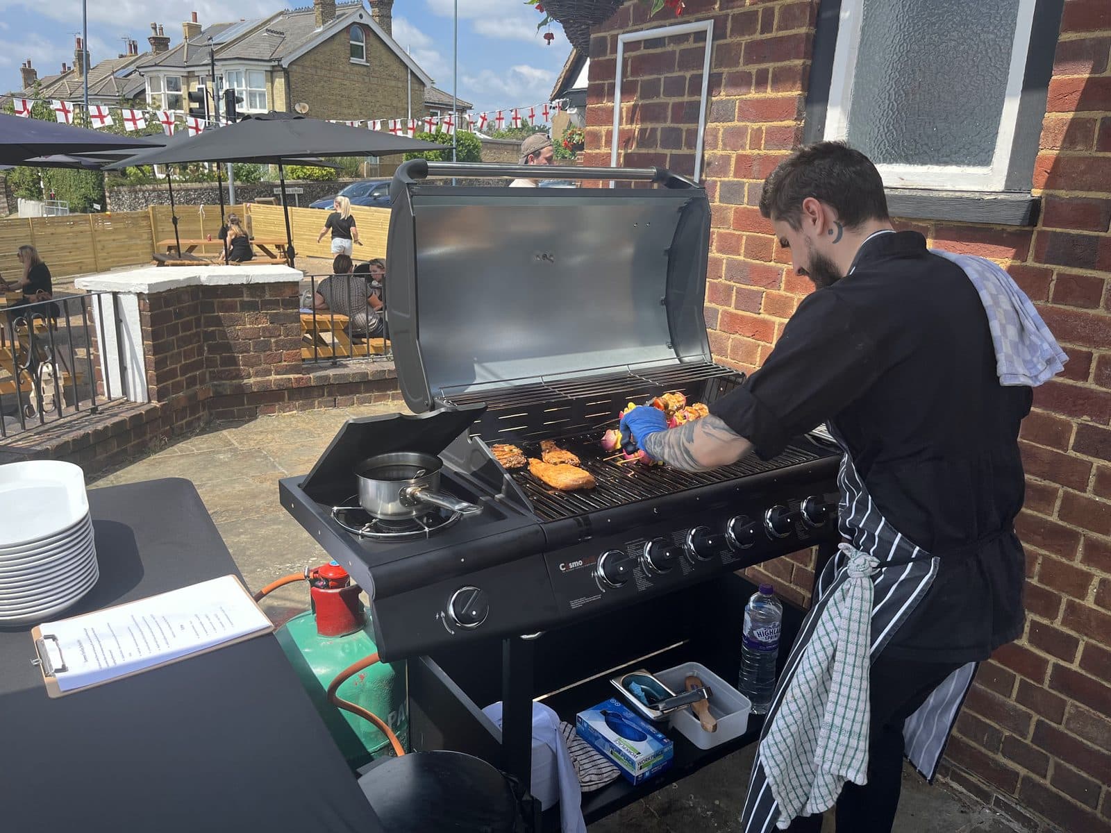 A barbecue on the go in the pub garden
